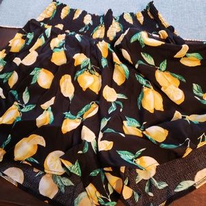 Lemon print shorts